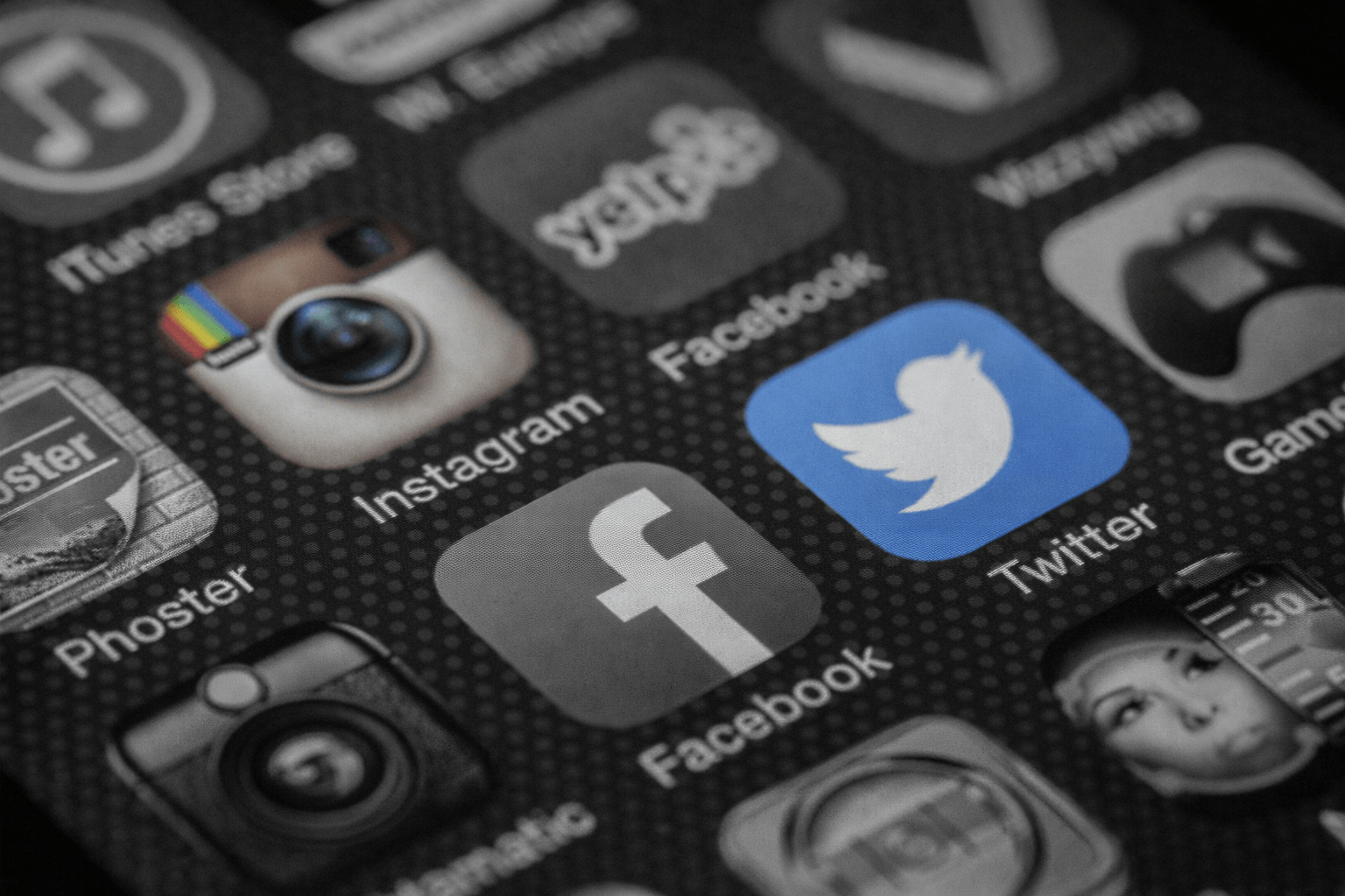 f00tpr1nts logo ?????????????????? digital footprint checker